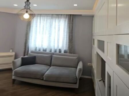 Appartamento moderno 2+1+2 con veranda in affitto Residenza Alba(Ingegneria delle costruzioni)