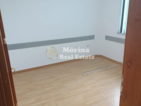 Affitto | Locale Commerciale | Xhamlliku | 2700 €/mese