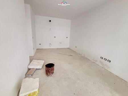 Appartamento In Vendita 2+1+2 A Univers City (ID B120801) Tirana