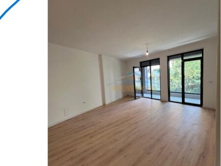 Vendita, Appartamento 2+1+2, Garden Residence by Salillari, Giardino Zoologico, Tirana.