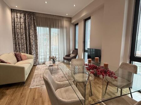 Apartament 2+1+2 me qira , Prane Air Albania