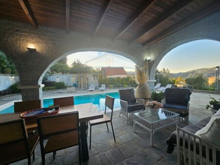 Rent, 3-Storey Villa, Pezë Helmes, Tirana.