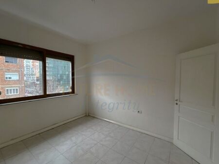 For sale, 2+1 Apartment, Former Exhibition, Tirana.