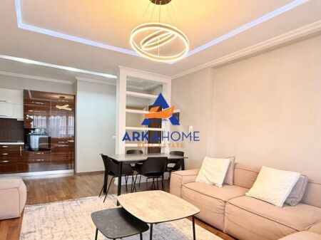 JEPET ME QERA APARTAMENT 2+1+2 BALLKONE "ASTIR" 650 EURO