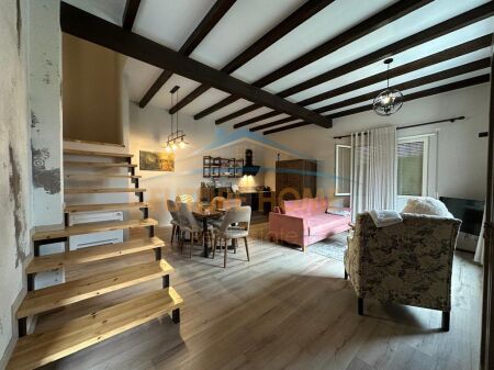 Rent, Villa, Petrele