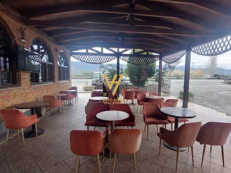 LOCALE COMMERCIALE IN VENDITA 9.220 M2 A MILOT 1.300.000 EURO