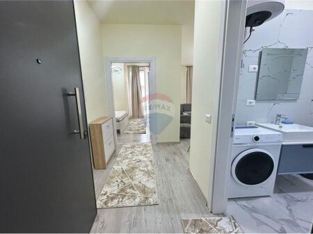 apartament me qera 1+1 tek riza cerova