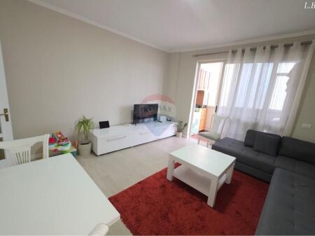1+1 apartment for rent near Dinamo Stadium.