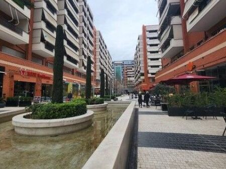 In vendita, attività "Ristorante", Complesso Delijorgji, Tirana