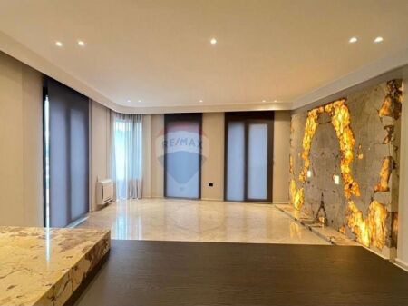 Appartamento 3+1+2 di lusso vicino all'Ambasciata Americana. ID: 530181096-196