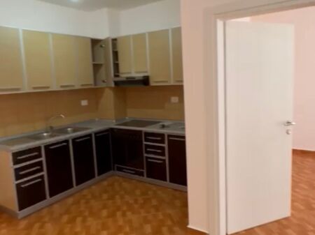 1+1, partially furnished, at Hotel Rolandi, Astir, 400 thousand lek