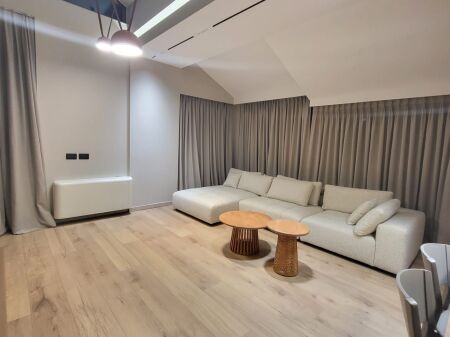 FOR RENT – DUPLEX 3+1+2 + PARKING SPACE | near Kodra e Diellit