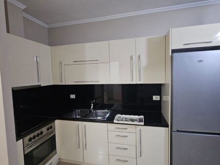 Apartment for rent 1+1 in Yzberisht!