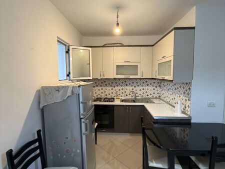 Apartment 1+1 for rent at the building with Shigjeta Kastrati