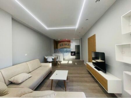 Apartment 1+1 Train Station