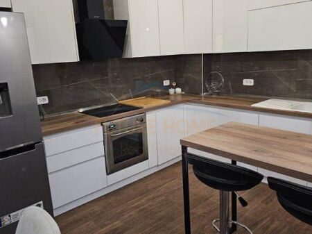 Rent, Apartment 2+1+2, Unaza e Re.