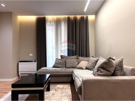 Apartment 1+1 for rent at Bulevardi Zogu I !