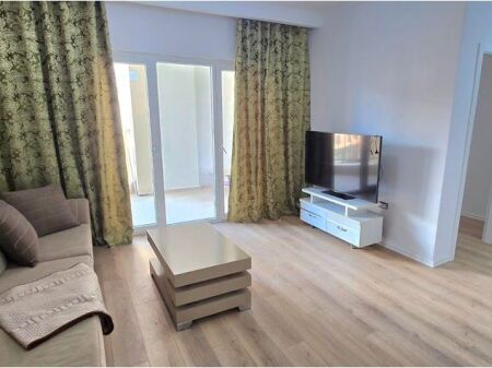 Zogu i Zi, 1+1 apartment for rent