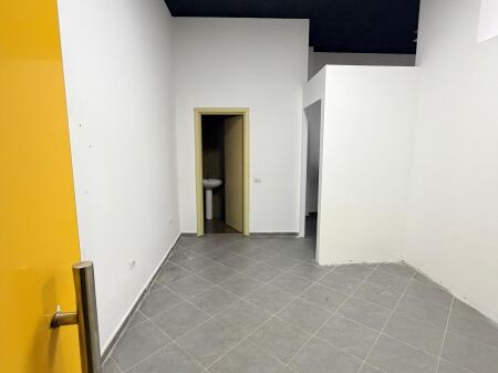 Business Premises for Rent – 75.2 m² | Ndre Mjeda St. | 33,000 ALL