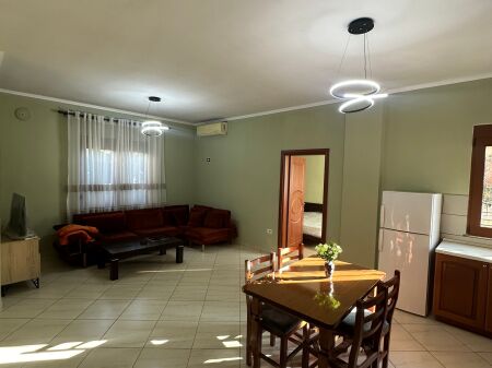 Apartament 1+1 me qera tek Jordan Misja prane Lavazh