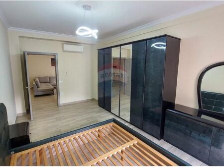 APARTMENT 1+1 FOR RENT ON DIBRES STREET NEAR QSUT