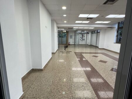 UFFICIO IN AFFITTO 220 M2 BLLOK 3300 EURO
