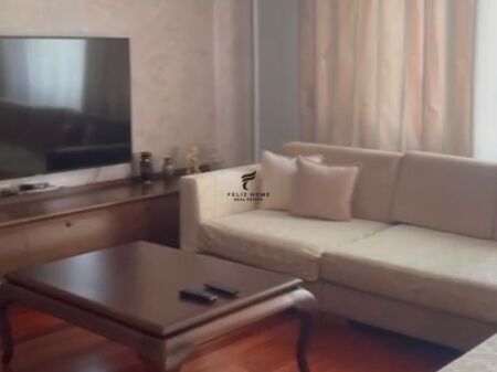 APARTAMENT ME QERA 3+1 BLLOK 2000 EURO