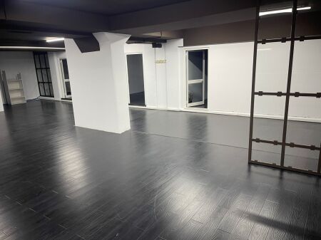 UFFICIO IN AFFITTO 350 M2 PIAZZA WILLSON 4.000 EURO