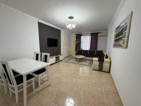FOR RENT 1+1 APARTMENT NEAR BAJRAM CURRI SCHOOL !