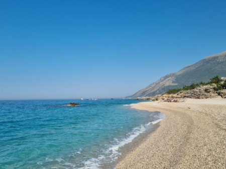  Villa Twin con Piscina in Vendita – Green Coast  Villa su 3 piani