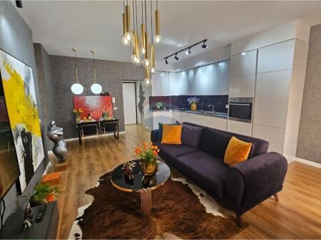 Apartment 1+1 for rent at 21 Dhjetori