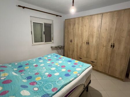 Affittasi Appartamento 1+1+1 Balcone