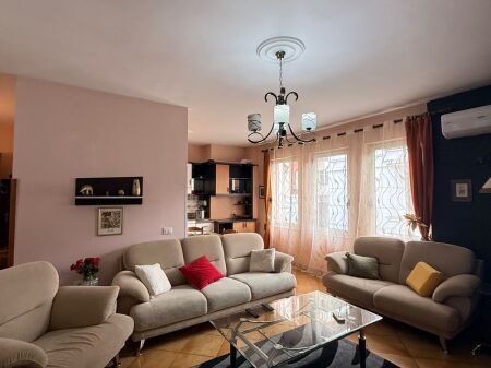 Apartment 2+1+2 for rent at Kodra e Diellit
