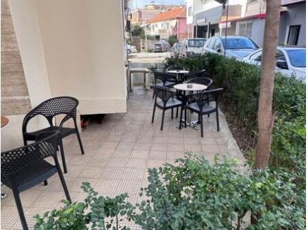 VENDITA ATTIVITÀ BAR RISTORANTE A RINAS