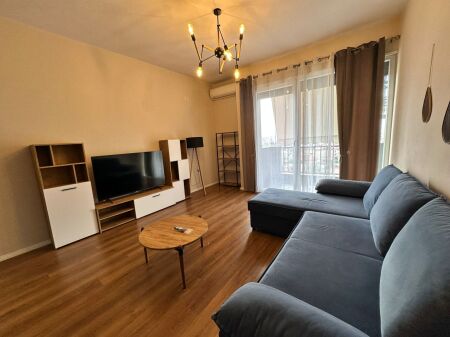 Apartament 2+1 Me Qira, prane Concord Center   Rr. 5 Maji