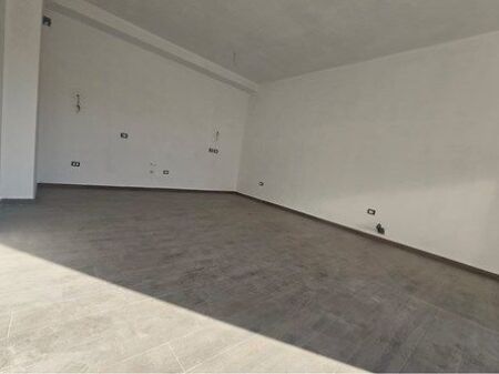 Appartamento 2+1 in vendita a Square 21.