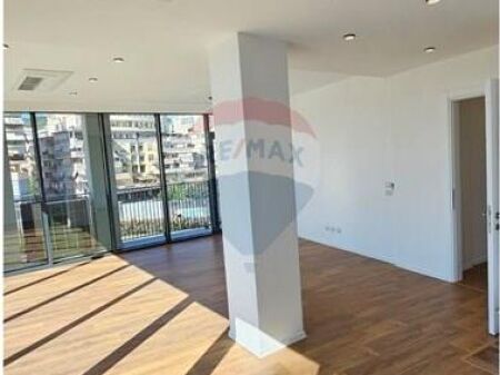 APPARTAMENTO 2+1+2 PER UFFICIO IN AFFITTO LAKE VIEW