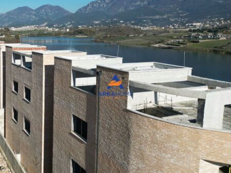 FOR SALE TRIPLEX 211M2 "FARKE" 390,000 EURO