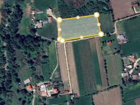 Terreno in vendita a Rinas, Qerek