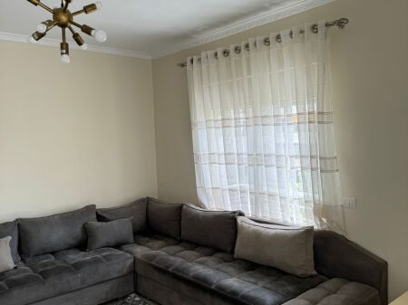 APPARTAMENTO 1+1+VERANDA-VICINO ALLA SPIAGGIA IN VENDITA, DURRES!