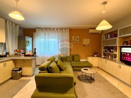 Apartment for sale, fully furnished 1+1, Colombo 2 complex!