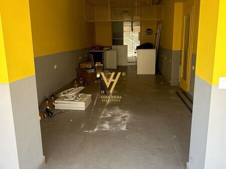 NEGOZIO IN AFFITTO 75 M2 AL 21 DHJETORI 200.000 LEKE