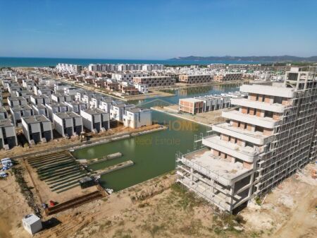 In vendita, Appartamento 1+1, Turquoise Marina, Hamallaj.