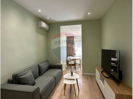 Rent/ 1+1 in Bllok