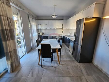 Apartment 3+1+2 for rent at Garda 