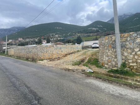 Affitto, Terreno, Tufinë, Tirana