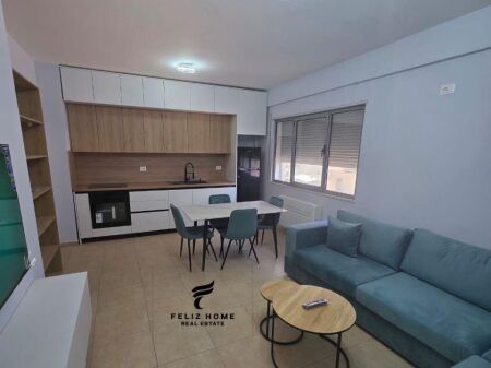 APARTAMENT ME QERA 1+1 5 MAJI 50.000 LEKE
