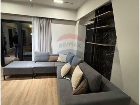 Appartamento 2+1+2, Edificio Tirana Garden