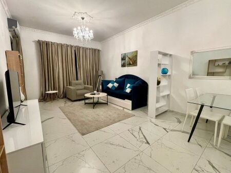 Appartamento in affitto, 1+1 arredato a Square 21!