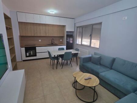 Apartament 1+1, 5 Maji!
